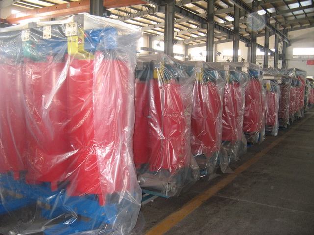 砚山SCB11-1000KVA/10KV/0.4KV干式变压器